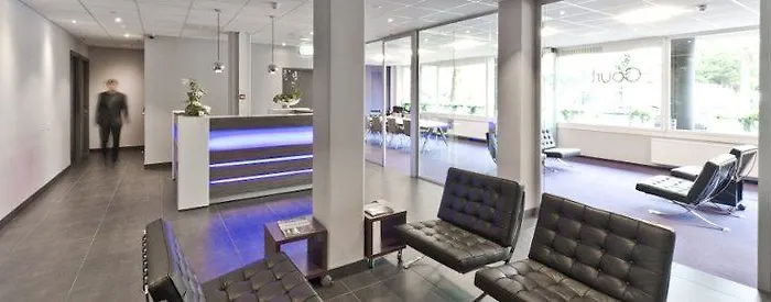 Szálloda Court Garden 4*