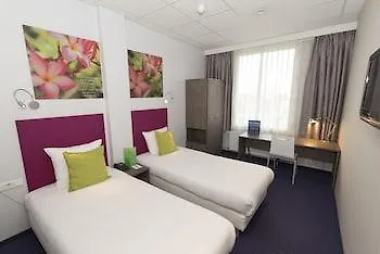 Hotel Court Garden 4*