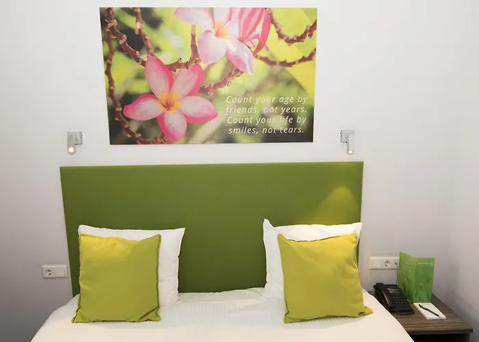 Court Garden Hotel Haga