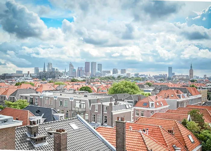 Court Garden Hotel 4*