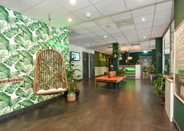 Court Garden Hotel Haga